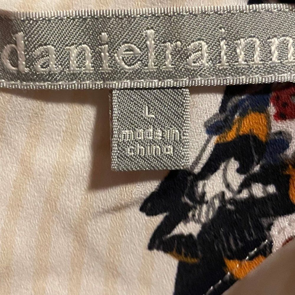🌸Artsy Flower stripe Top Daniel Rainn for spring, navy, pink, white - Picture 6 of 6
